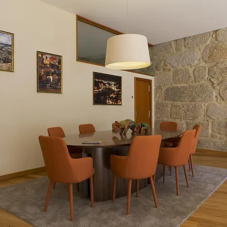 Mouzinhos Place 아파트