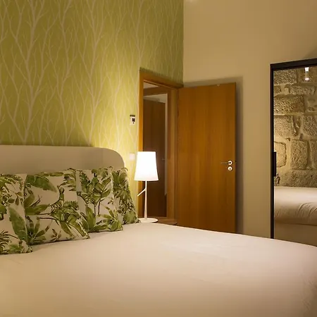 Mouzinhos Place 포르투