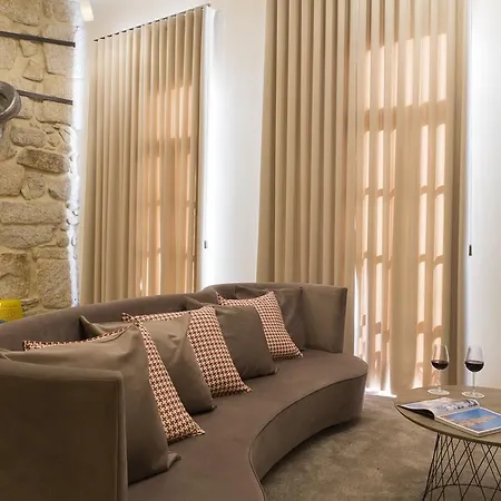 아파트 Mouzinhos Place 포르투